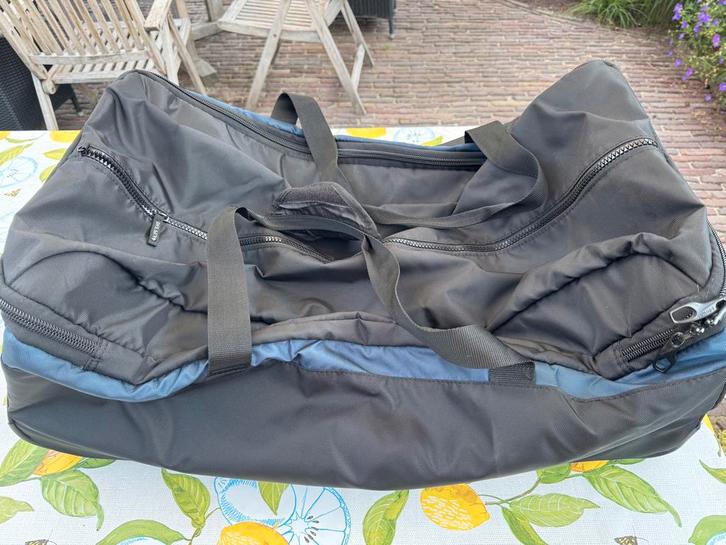 Grote Delsey trolleytas, Sieraden, Tassen en Uiterlijk, Tassen | Reistassen en Weekendtassen, Zo goed als nieuw, Zwart, 60 tot 80 cm