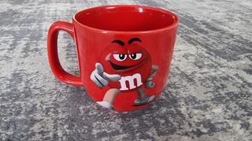 M&M 's Mok 400ML - Rood met tekst BAAS, Nieuwstaat! beschikbaar voor biedingen