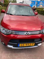 Mitsubishi Outlander 2.0 Phev 4WD CVT 5P 2015 Rood, Auto's, Mitsubishi, 1998 cc, Outlander, Zwart, 4 cilinders