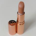 Charlotte Tilbury Yes Honey Lipstick, Sieraden, Tassen en Uiterlijk, Uiterlijk | Cosmetica en Make-up, Verzenden, Gebruikt, Lippen