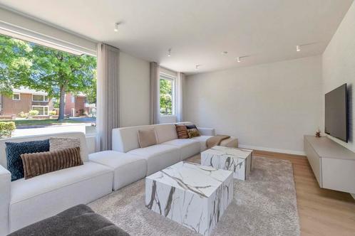 Bank Elise II Whoon, Huis en Inrichting, Banken | Bankstellen, Zo goed als nieuw, Hoekbank, Ophalen