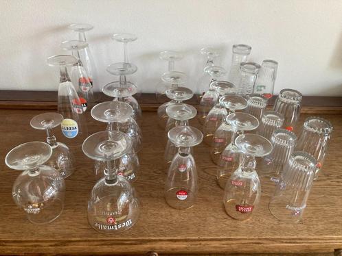 Div. bierglazen Westmalle Vedett Wieze Amstel glas op voetje, Verzamelen, Biermerken, Zo goed als nieuw, Glas of Glazen, Ophalen of Verzenden