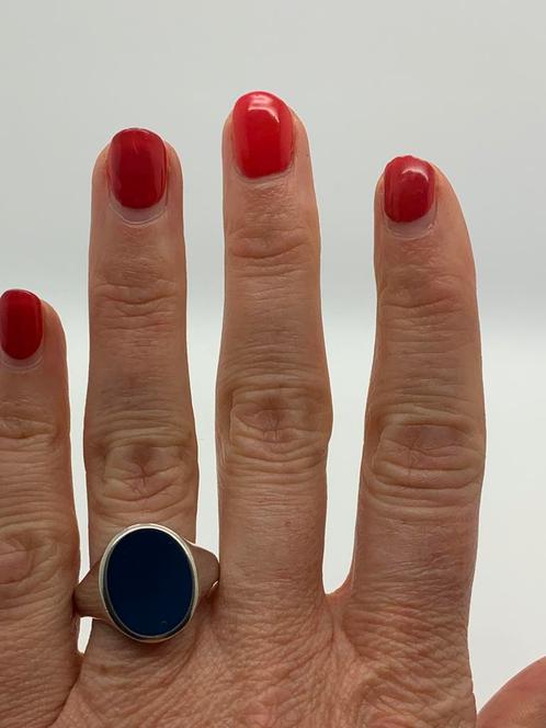 T823 Prachtige zilveren zegelring maat 21,5, Sieraden, Tassen en Uiterlijk, Antieke sieraden, Ring, Zilver, Met edelsteen, Ophalen of Verzenden
