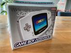 Gameboy advance in originele verpakking, Spelcomputers en Games, Spelcomputers | Nintendo Game Boy, Ophalen of Verzenden, Zo goed als nieuw