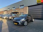 Renault Clio 0.9 TCe Intens | 1E EIGENAAR | 12MND GARANTIE |, Auto's, Renault, Voorwielaandrijving, 898 cc, Gebruikt, Leder en Stof