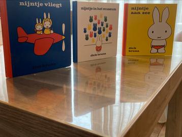 3 Nijntje boekjes beschikbaar voor biedingen