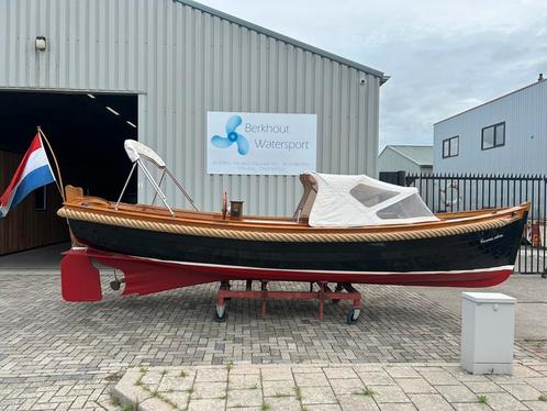 Tekoop: weco 685 polyester romp, 4 cil vetus diesel, Watersport en Boten, Sloepen, Gebruikt, 30 tot 50 pk, 6 meter of meer, Binnenboordmotor