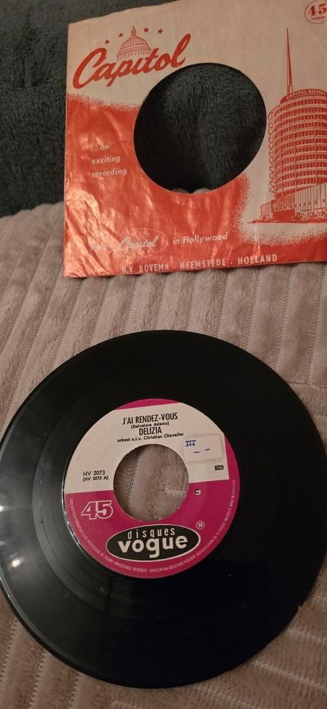 Vintage Single: J'ai Rendez-Vous - Delizia, Cd's en Dvd's, Vinyl Singles, Gebruikt, Single, Pop, 7 inch, Ophalen of Verzenden