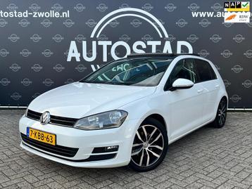 Volkswagen Golf 1.4 TSI Highline NL-Auto/2e Eigenaar/Pano/NA beschikbaar voor biedingen