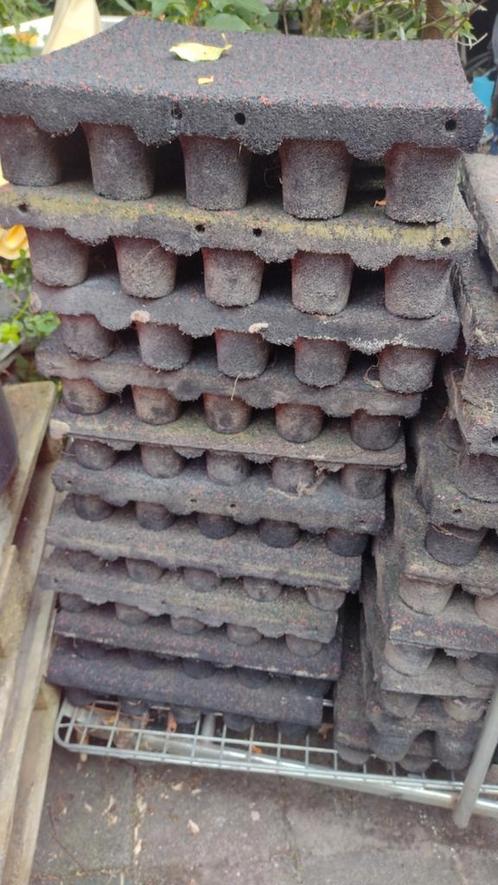 Superdikke Rubber valtegels 50x50x10 cm 10.m2 extra demping, Tuin en Terras, Tegels en Klinkers, Zo goed als nieuw, Overige typen