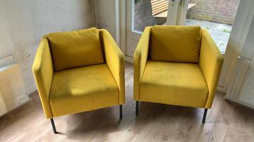 Gratis af te halen: 2 x gele Ikea fauteuil