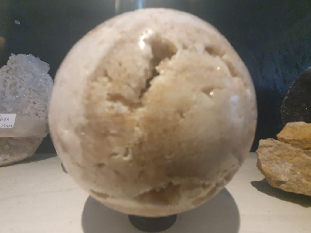Bergkristal bollen edelestenen en UV reactieve edel stenen, Ophalen of Verzenden, Mineraal