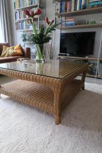 Vierkante rieten salontafel met glazen plaat, Ophalen, Gebruikt, 50 tot 100 cm, Vierkant