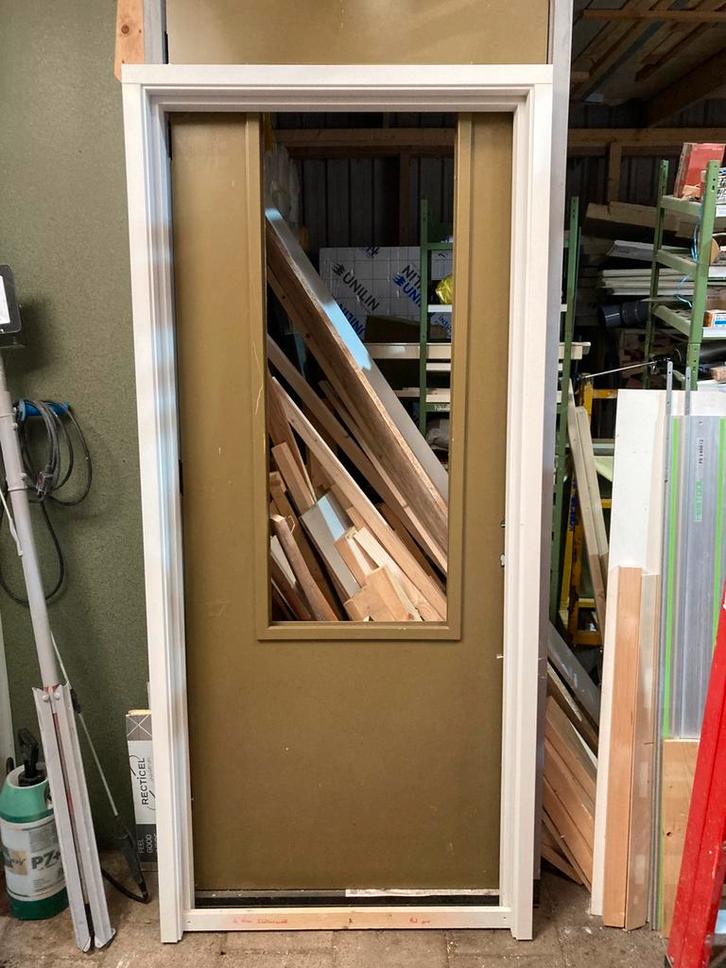 Donker rood Meranti binnenkozijn 67x114mm wit nieuw!, Doe-het-zelf en Verbouw, Kozijnen en Schuifpuien, Nieuw, Deurkozijn, Hout