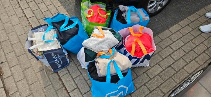 Dameskleding  in perfecte staat  allerlei, Kleding | Dames, Overige Dameskleding, Zo goed als nieuw, Ophalen