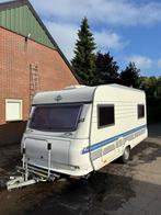 Hobby caravan 450, Vast bed, Rondzit, Hobby, Koelkast
