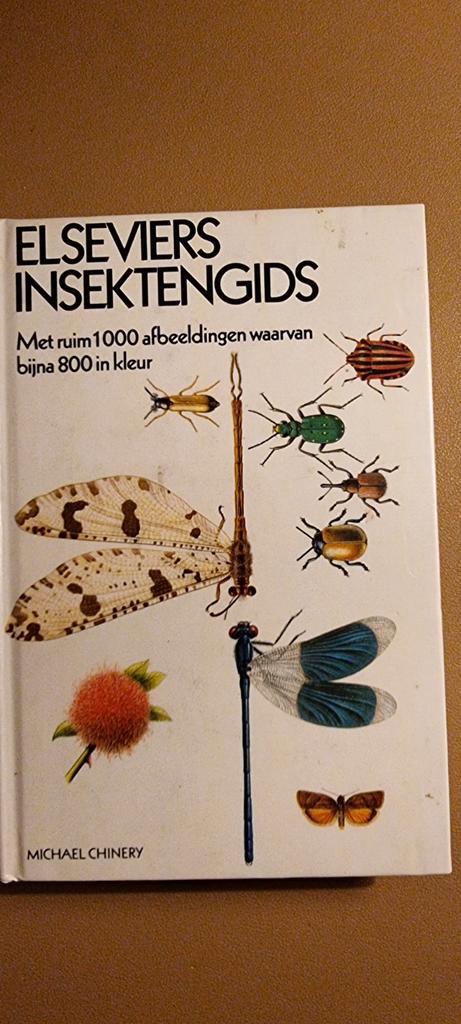 Elseviers Insektengids - Michael Chinery, Boeken, Natuur, Gelezen, Natuur algemeen, Ophalen of Verzenden