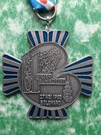 medaille Elf Steden Rijwieltocht start Bolsward 1985-'88-'89, Ophalen of Verzenden, Overige materialen, Nederland