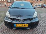 Toyota Aygo 1.0 12V Vvt-i 5DRS 2012 Zwart, Voorwielaandrijving, Stof, Zwart, 4 stoelen