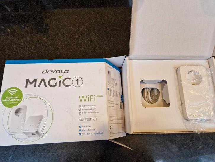 Devolo Magic 1 WiFi mini Starter Kit, Computers en Software, Netwerk switches, Nieuw, Ophalen