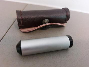 Spectroscoop in leren etui – Compact en handig
 beschikbaar voor biedingen