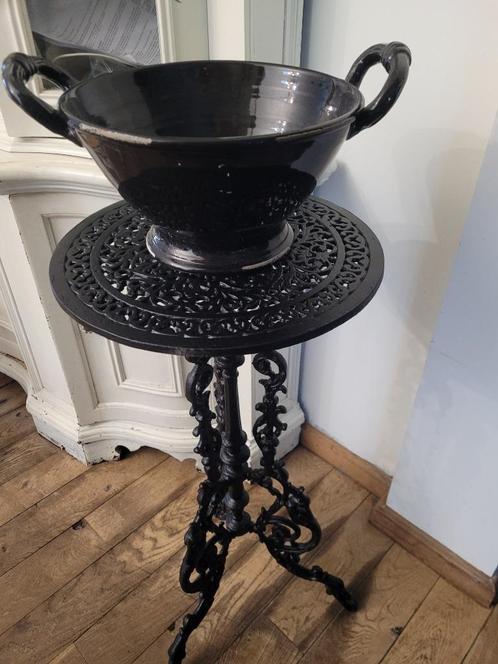 Antiek zwaar gietijzeren planten tafeltje op wieltjes, Antiek en Kunst, Curiosa en Brocante, Ophalen