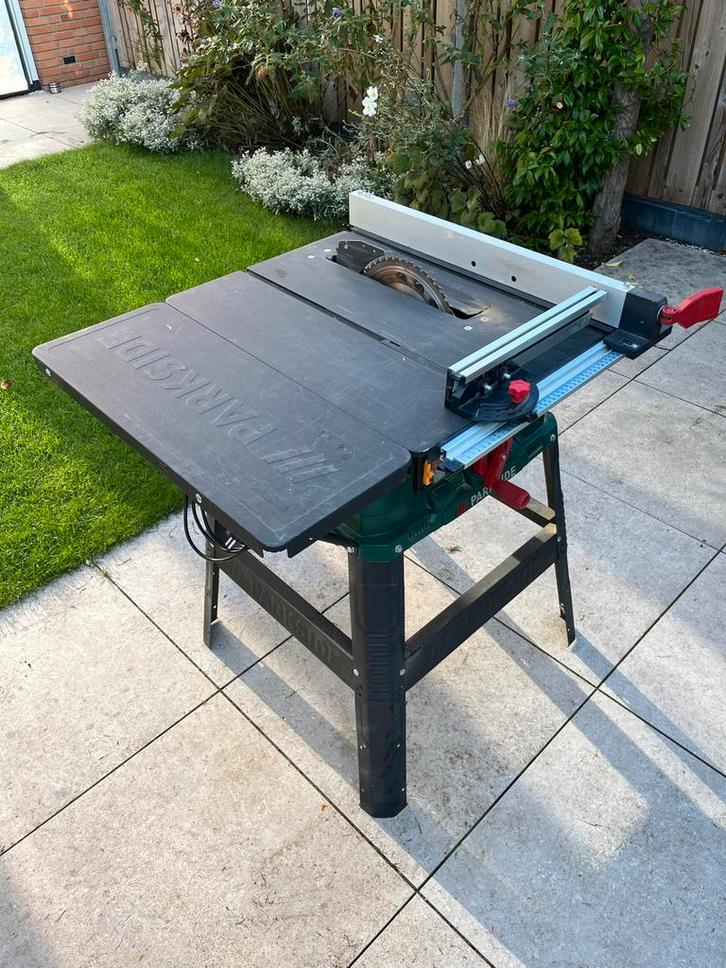 Parkside Tafelzaag 2000W - Krachtige Zaag!, Doe-het-zelf en Verbouw, Gereedschap | Zaagmachines, Gebruikt, Cirkelzaag, 1200 watt of meer