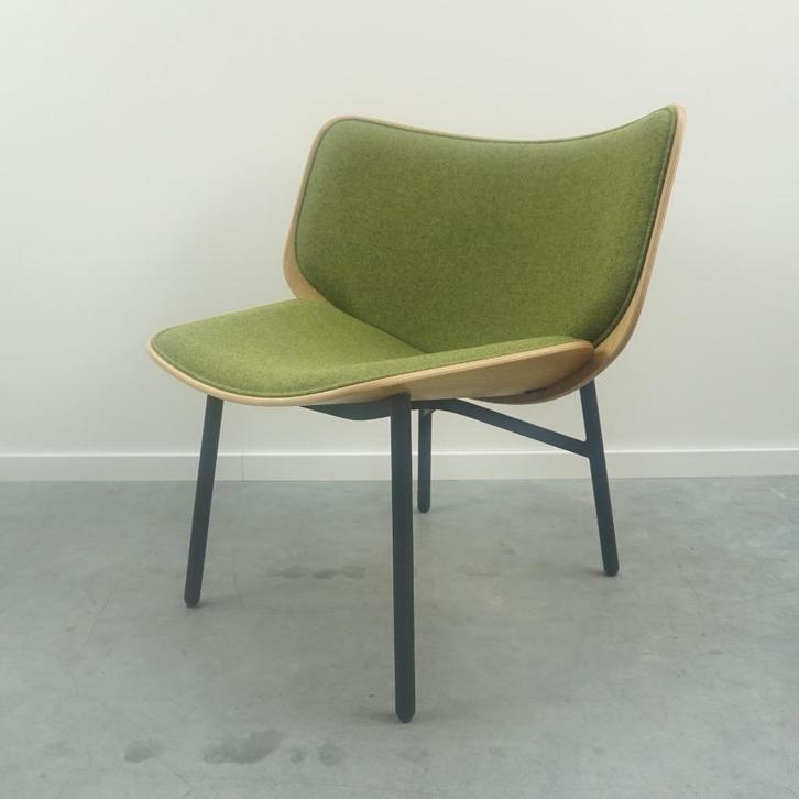 HAY Dapper Loungestoel | Groen | Design Stoel, Huis en Inrichting, Fauteuils, Gebruikt, Hout, Stof, 50 tot 75 cm, Minder dan 75 cm