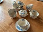 Porceleinen theekopjes met schotels en suikerpotje, Antiek en Kunst, Ophalen of Verzenden