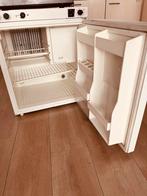 Camper/caravan koelkast  gas,12volt en 220., Minder dan 85 cm, Ophalen of Verzenden, Met vriesvak, Minder dan 75 liter