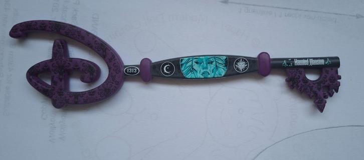 Nieuw- Disney sleutel Haunted Mansion 1313, Verzamelen, Disney, Nieuw, Overige typen, Overige figuren, Ophalen of Verzenden