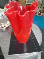 Zakdoekvaas., Huis en Inrichting, Ophalen, Overige kleuren, Aardewerk of Porselein, Zo goed als nieuw