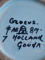 Plateelbakkerij Zuid-Holland vaas Crocus ca. 27 cm., Antiek en Kunst, Antiek | Keramiek en Aardewerk, Ophalen of Verzenden