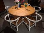 Eiken eettafel met 5 Y-stoelen, Huis en Inrichting, Complete eetkamers, Ophalen of Verzenden, Gebruikt, Scandinavisch, 4 tot 6 stoelen