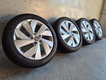 5x112 / 17inch ORGINEEL VW WINTERSET "DEMO SET" ZGAN beschikbaar voor biedingen