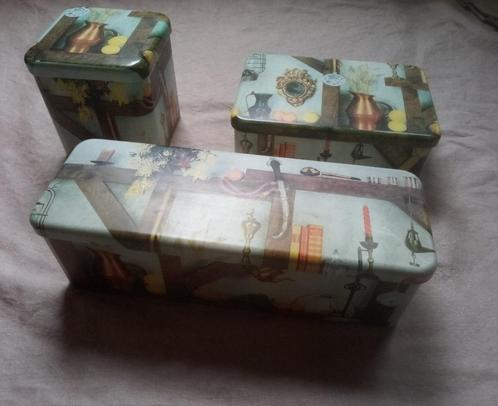 Blik Vintage Frankrijk Merk Massily Drie, Verzamelen, Blikken, Zo goed als nieuw, Overige, Overige merken, Ophalen of Verzenden