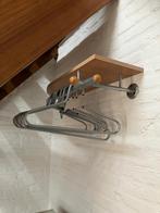 Kapstok met 8 hangers - Wandmodel, Zo goed als nieuw, Minder dan 100 cm, Metaal, Ophalen