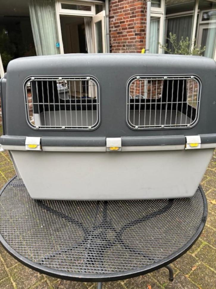 te koop : Grote bench box voor hond 92x63x70 cm  € 60, Dieren en Toebehoren, Transportboxen, Zo goed als nieuw, Ophalen