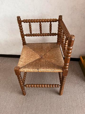 Decoratieve vintage stoel, ophalen in Groningen beschikbaar voor biedingen