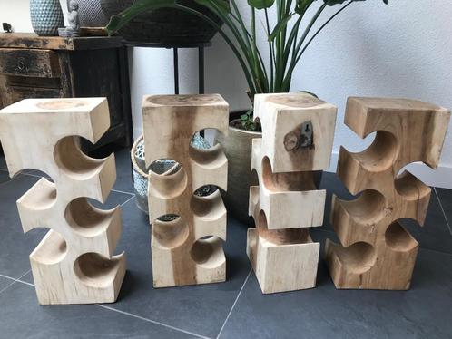Suar boomstam hout wijnrek voor 5 flessen, Huis en Inrichting, Woonaccessoires | Wijnrekken, Nieuw, 50 tot 75 cm, Hout, 5 tot 15 flessen