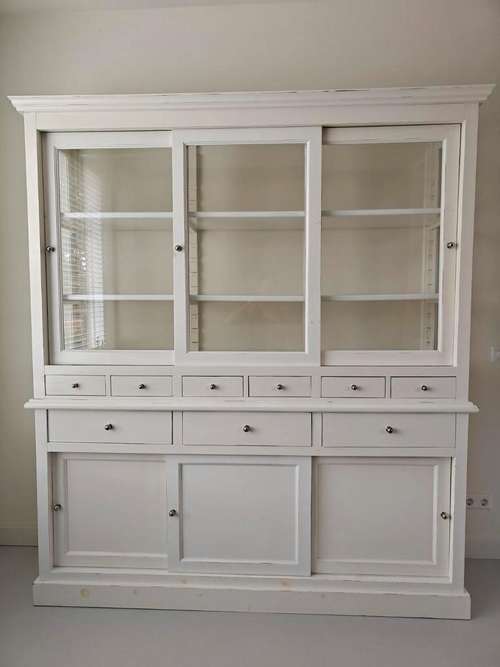 Witte buffetkast van 'het kabinet', Huis en Inrichting, Kasten | Buffetkasten, Zo goed als nieuw, 200 cm of meer, 25 tot 50 cm