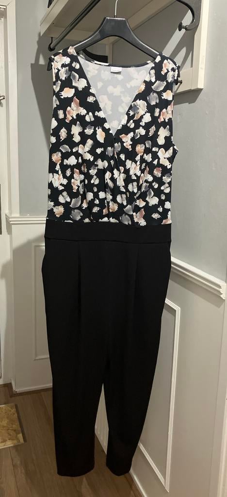Lascana Jumpsuit - Zwart met print - Maat 44, Kleding | Dames, Jumpsuits, Ophalen of Verzenden, Zo goed als nieuw, Maat 42/44 (L)