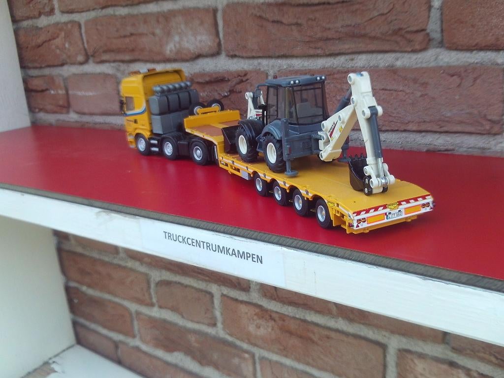 WSI  Scania  8 x 4  met  semi  dieplader  van  Prangl., Ophalen of Verzenden, Zo goed als nieuw, Bus of Vrachtwagen, Wsi