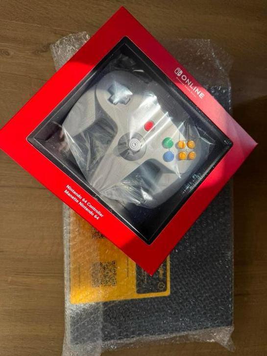 Analogue 3D Limited Edition & N64 controller wireless Nieuw!, Ophalen of Verzenden, Nieuw, Met 1 controller
