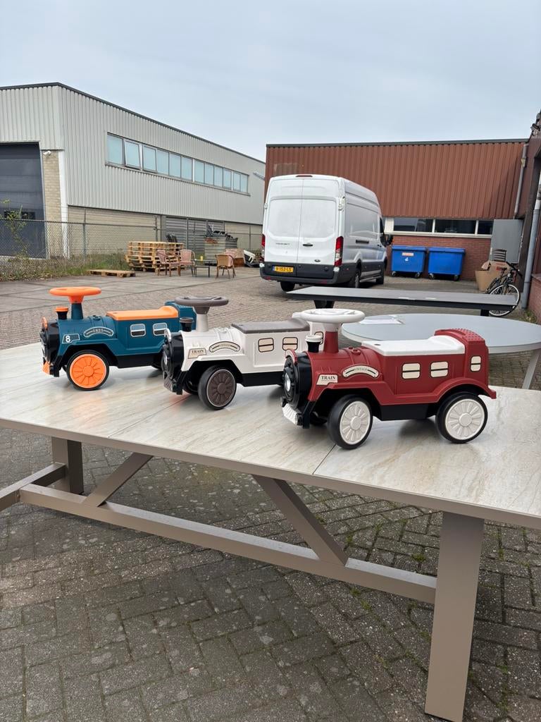 Partij handel Looptrein loopauto loop locomotief nieuw, Ophalen, Info@retourenloeren.nl, Nieuw, Nb