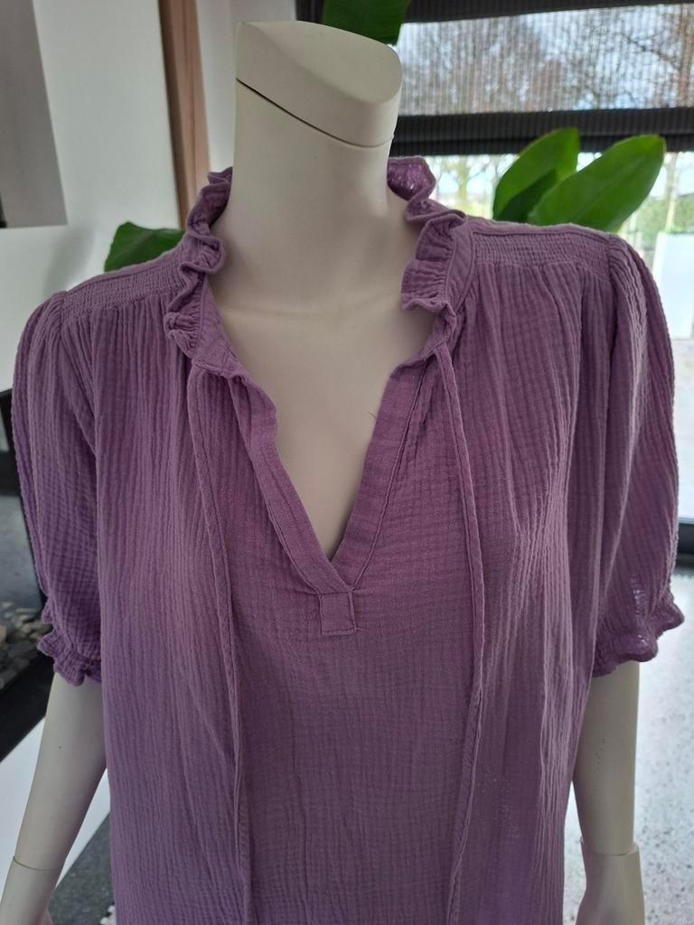 Lila paars blouse top met roesel ruffle 46 xxl korte mouwen, Paars, Maat 46/48 (XL) of groter, Ophalen of Verzenden, Zo goed als nieuw