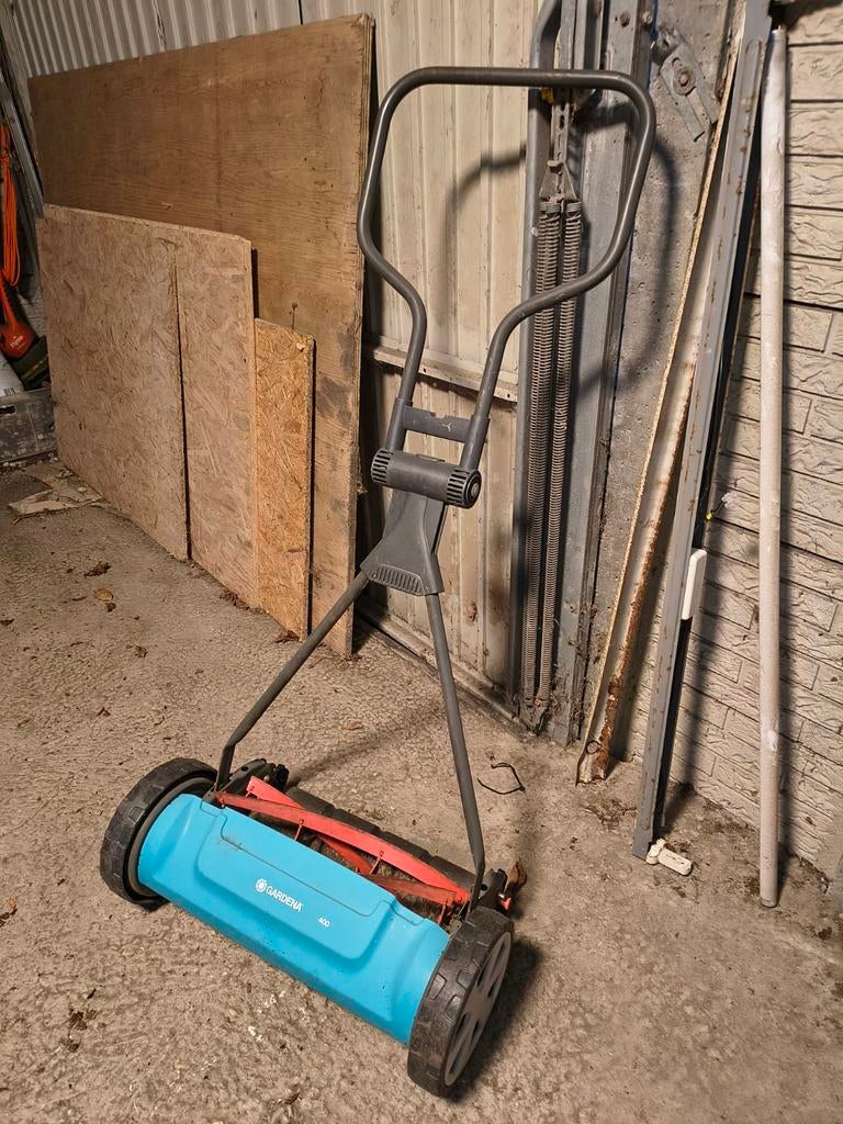 Gardena 400 grasmaaier, Ophalen