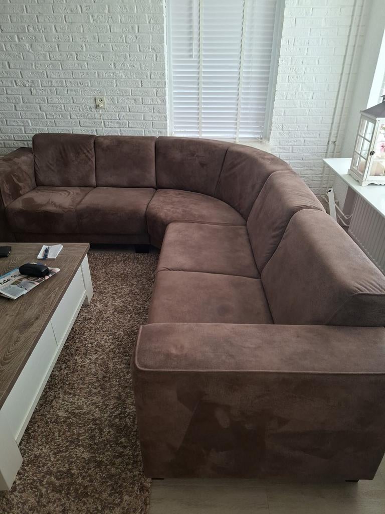 Comfortabele bruine hoekbank - Zo goed als nieuw., Ophalen, Zo goed als nieuw, Stof, Modern, Comfortabel