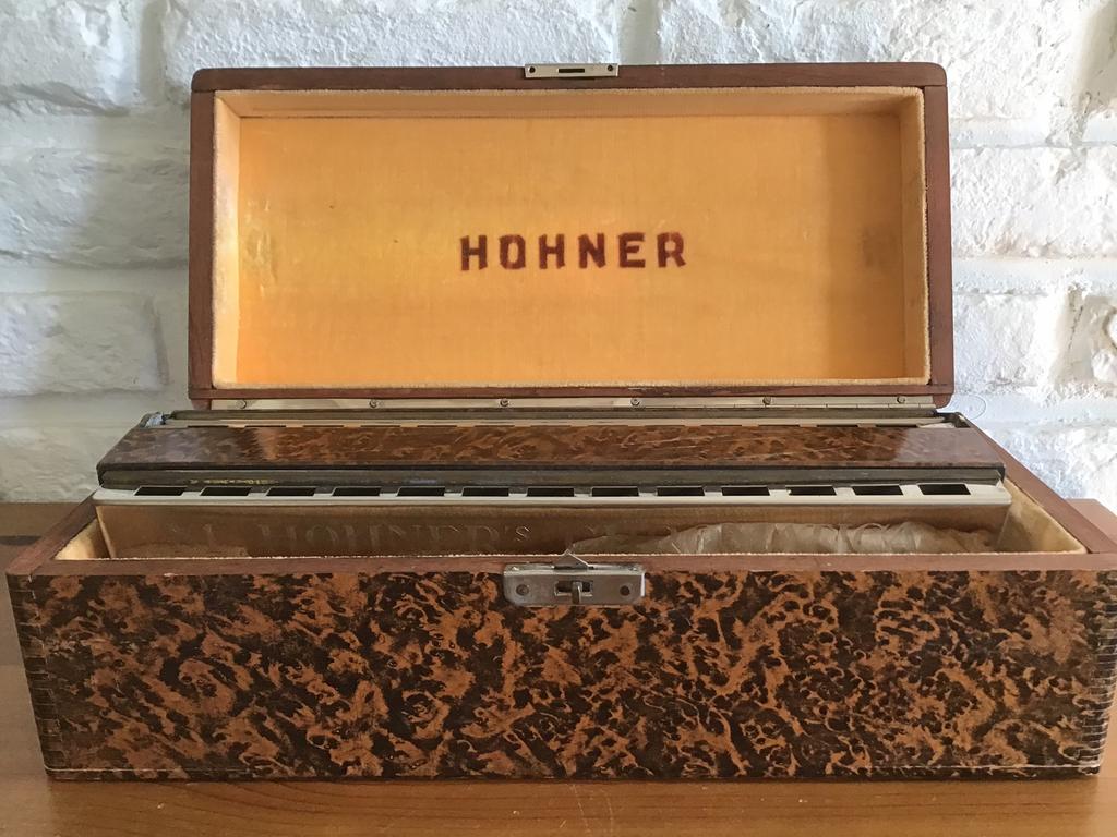 Prachtige HORNER’S  *Chromatica* No 2G5, Muziek en Instrumenten, Blaasinstrumenten | Mondharmonica's, Ophalen of Verzenden, Zo goed als nieuw