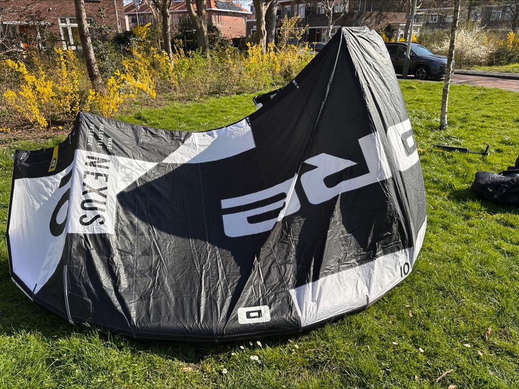 Core Nexus 2 10m + sensor 3 pro bar en XL core pomp- nieuwst, Watersport en Boten, Kitesurfen, Geen board, Ophalen of Verzenden